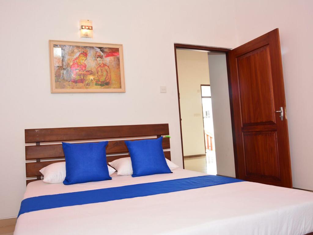 Tropical Garden Hotel เนกอมโบ ภายนอก รูปภาพ